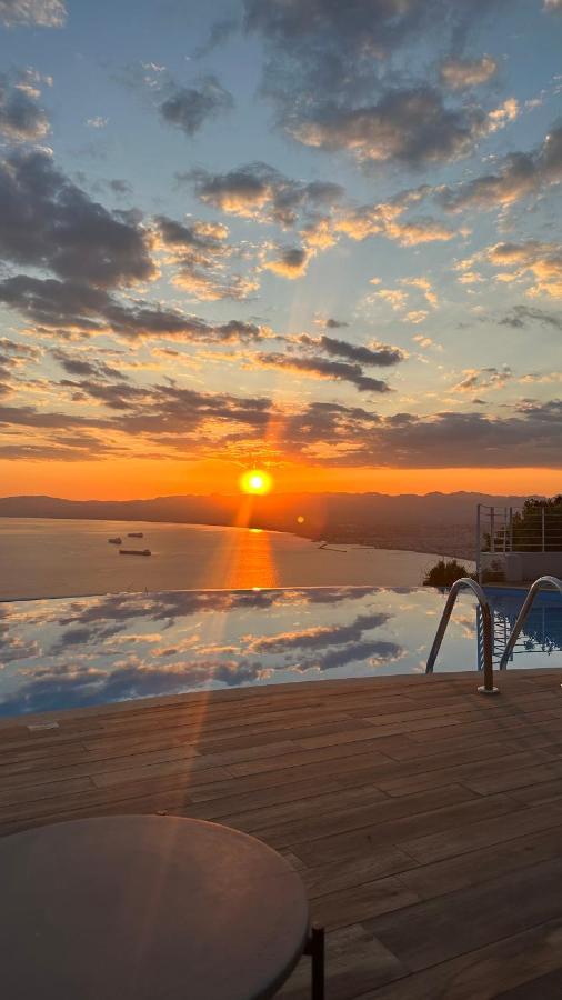 Ryalos Villas カラマタ エクステリア 写真