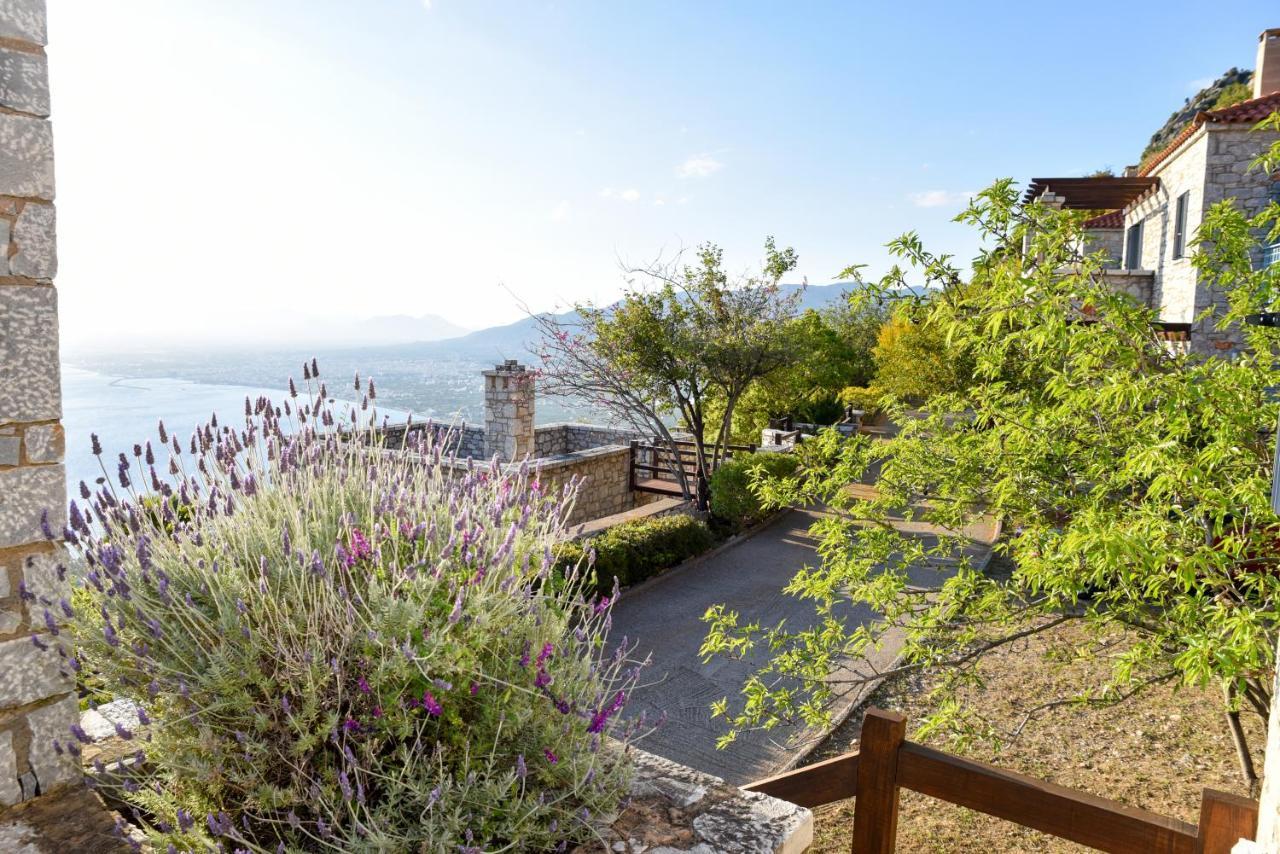 Ryalos Villas カラマタ エクステリア 写真
