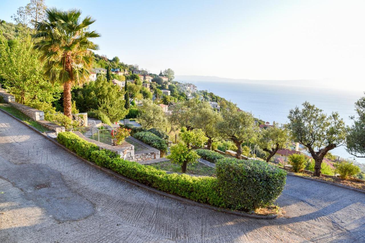 Ryalos Villas カラマタ エクステリア 写真