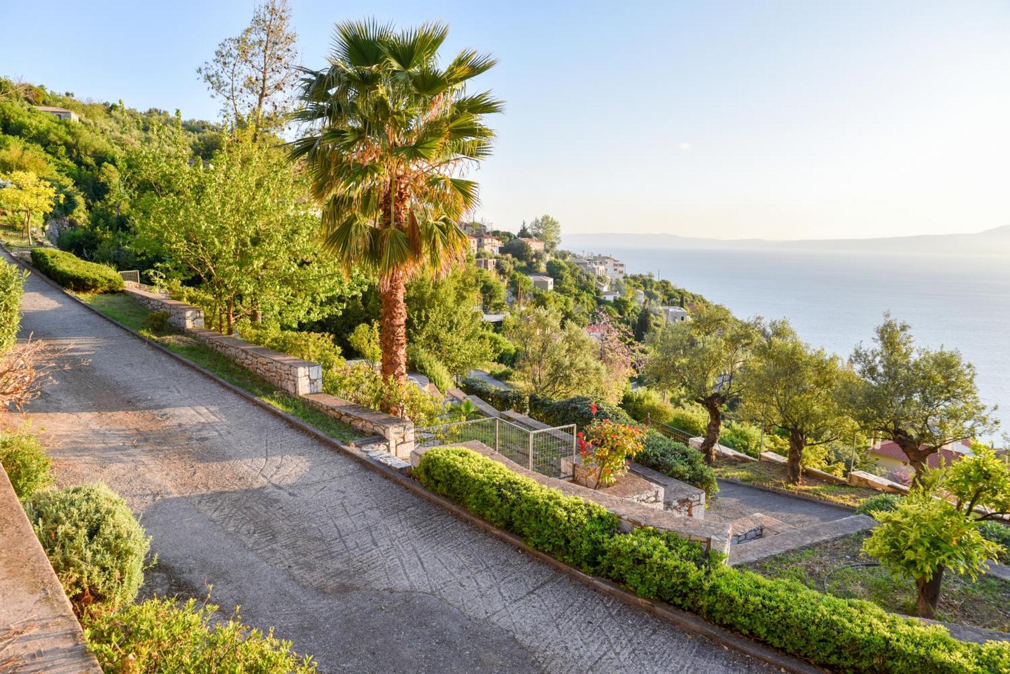 Ryalos Villas カラマタ エクステリア 写真